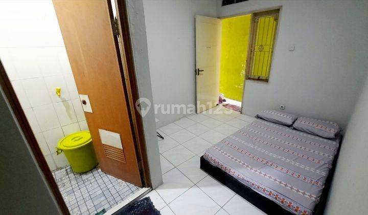 Kost Non Ac bersih lega Jatipadang Pejaten 1jt trmasuk listrik 1