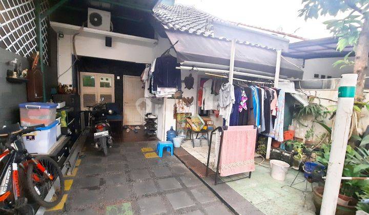 Di bwh Psran Rumah Lenteng agung jagakarsa 100mtr Shm 800jt 2