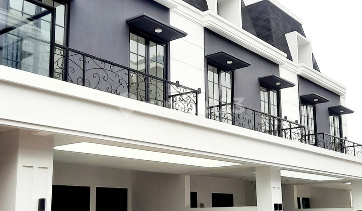 New House in Pancoran Tebet Complex, South Jakarta, 3.2 Billion 2