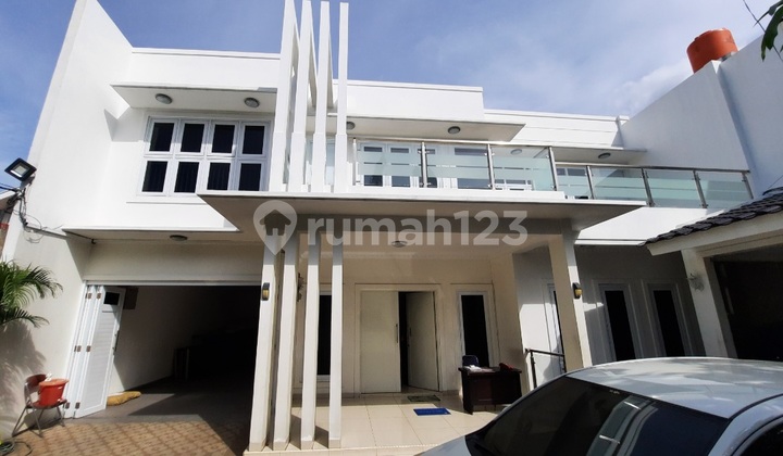 Rumah Mewah Pinggir Jln Raya Pejaten Jati Padang Jakse