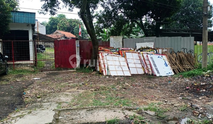 Empty Land by Lenteng Agung Road Towards Depok 1000m 135M/year Empty Land by Lenteng Agung Road Towards Depok 1000m 135M/year