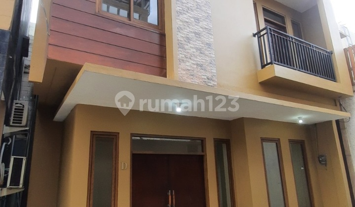 Satu-Satunya Rumah Townhouse Pejaten Brt Pasar Minggu Jaksel 1,6M