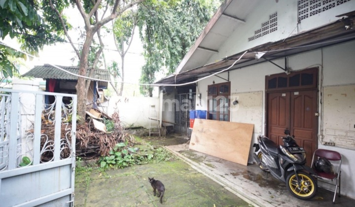 Guaranteed Cheap Great Location House Complex Jatipadang Pejaten - +900Mtr 10M Wide Road 2