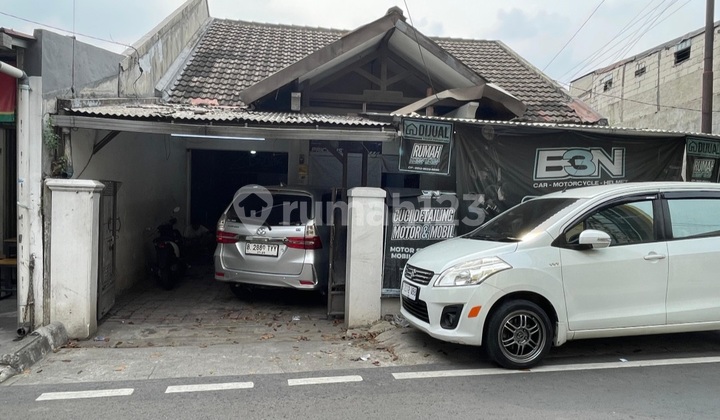 Rumah Lama Sgt Strategis Pinggin Jln Condet Jaktim 185Mtr 2M Rumah Lama Sgt Strategis Pinggin Jln Condet Jaktim 185Mtr 2M