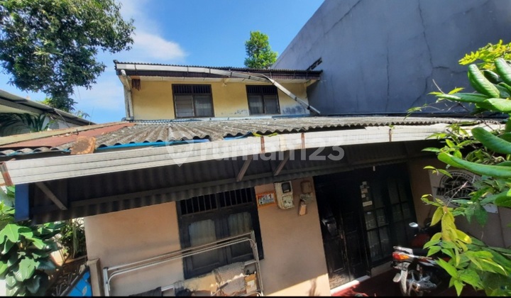 Rumah Lama 100Mtr ke Jln Tol Jorr Tb.simatupang Ragunan Jaksel Hnya 1Milyr 2