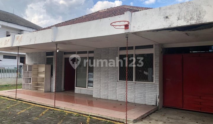 For Rent: House Suitable for Office, Cafe Wing Supratman Bandung For Rent: House Suitable for Office, Cafe Wing Supratman Bandung