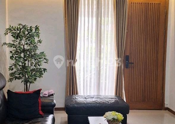 Rumah Bagus Siap Huni Sayap Dago Kota Bandung