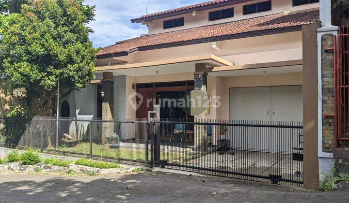 Rumah Bagus dan Asri Sayap Dago Kota Bandung 1