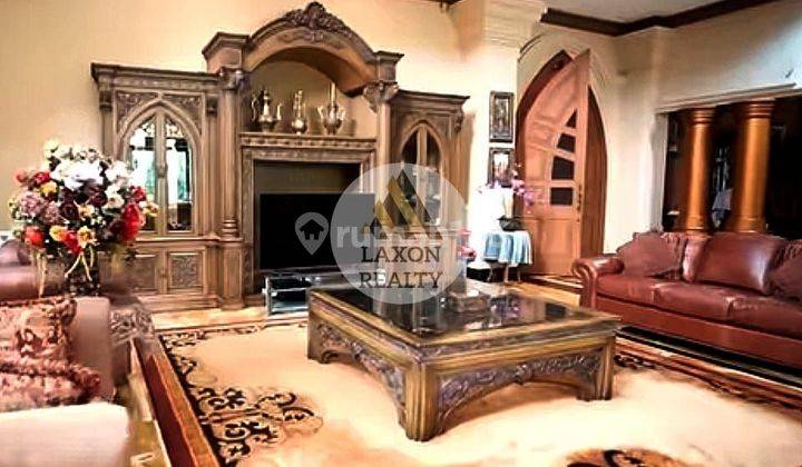 Rumah Lux Design Victorian Gothic Mewah Bandung Utara  1