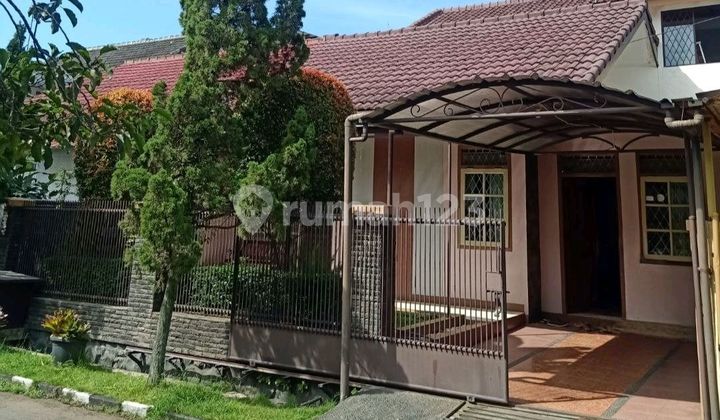 Nice, Fresh, Well-Maintained House Ready to Occupy in Arcamanik, Bandung City