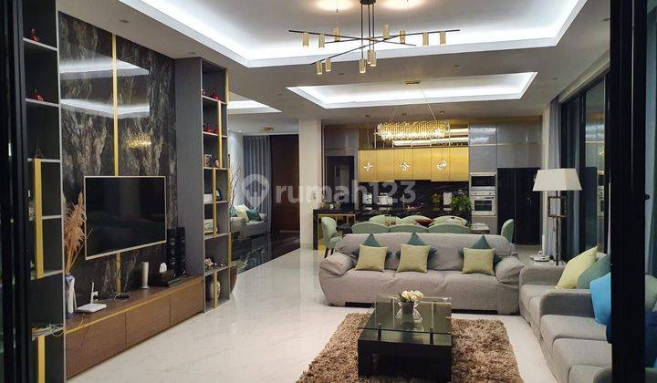 Rumah Lux Best Location Dago Kota Bandung 1