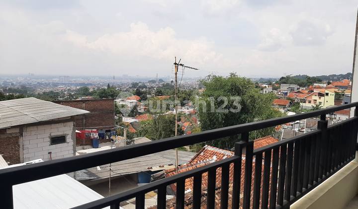 Turun Harga..!!!rumah Bagus Siap Huni View Kota Bandung  2