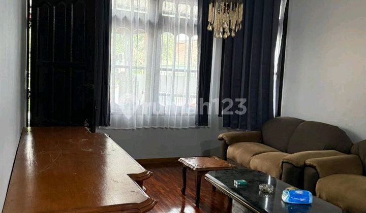 Disewakan Rumah Bagus Dipusat Kota Bandung Disewakan Rumah Bagus Dipusat Kota Bandung