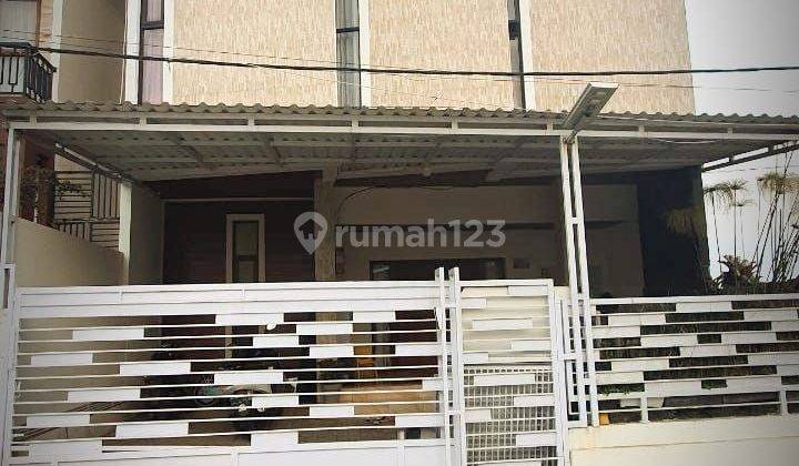 Rumah 2 Lantai Semi Furnish Lembang Bandung Barat 1