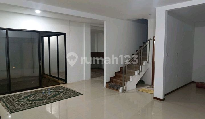 Rumah Asri Bali Garden City Sayap Dago Kota Bandung