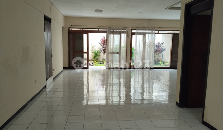 Sewa Rumah Lama Siap Huni Cocok Buat Kantor Sukaluyu Bandung 2