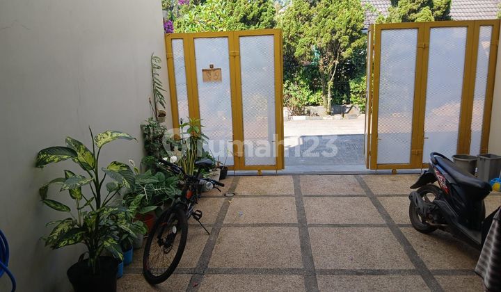 Rumah 2 Lantai Terawat Arcamanik Kota Bandung