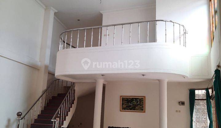 Rumah Lux 2 Lantai Sayap Cipaganti Kota Bandung 2