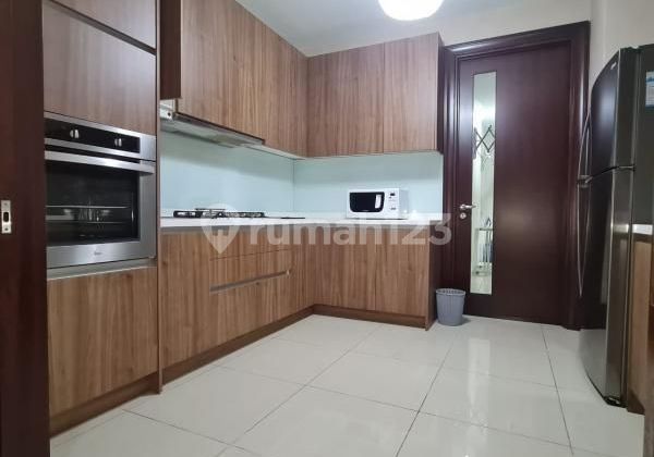 RENT Apartment Pakubuwono View Furnished