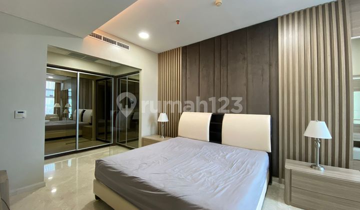 Sewa Apartemen Essence Darmawangsa 3 Kamar Tidur Furnished