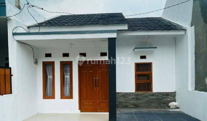 Rumah Baru Asri di Ujungberung Kotamadya Bandung  1