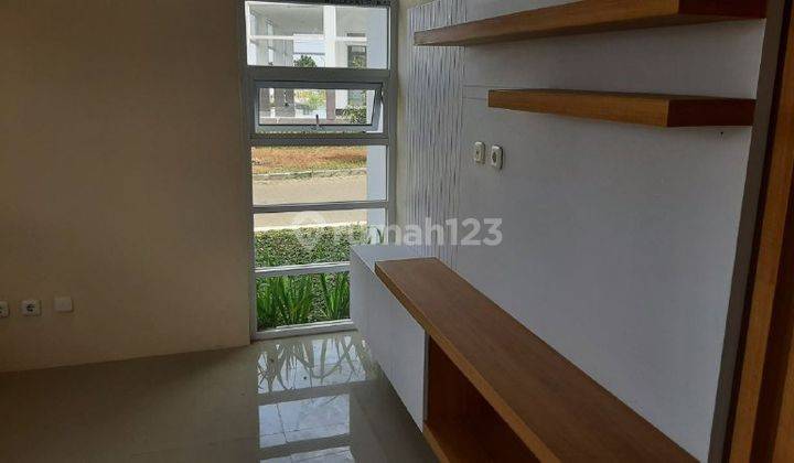 Rumah Baru Rasa Villa View Cantik di Arcamanik Atas Sindanglaya