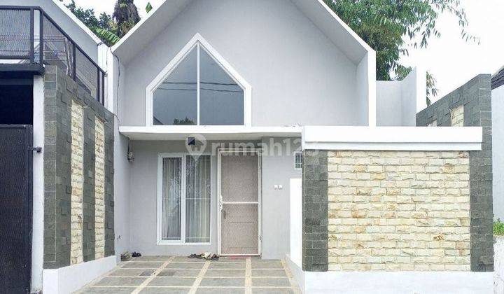 Rumah di Komp Nyaman 10 Menit Tol Padalarang, One Gate 1