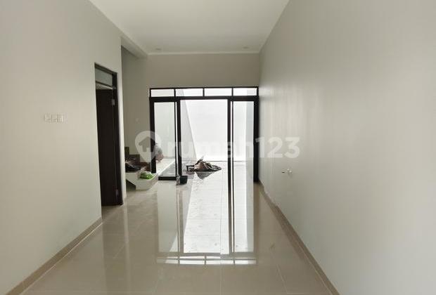 Strategic New House in Margahayu Raya 2