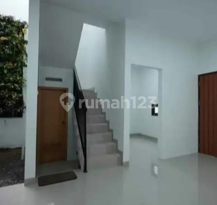 Dp 15 Jt, Rumah Baru Strategis di Ciganitri Buah Batu