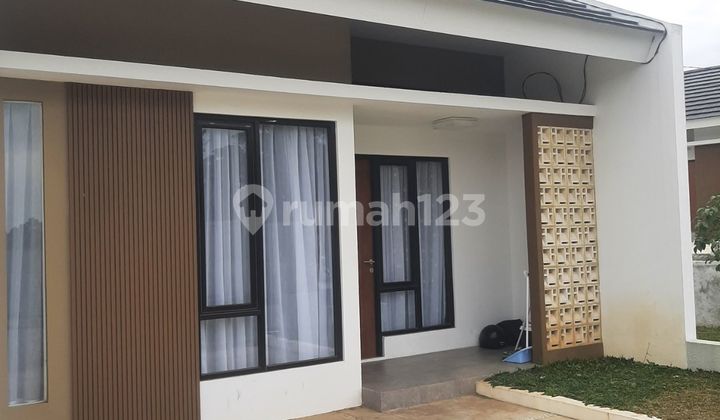 Villa Nuansa House in Arcamanik Atas, Sindanglaya, North Bandung