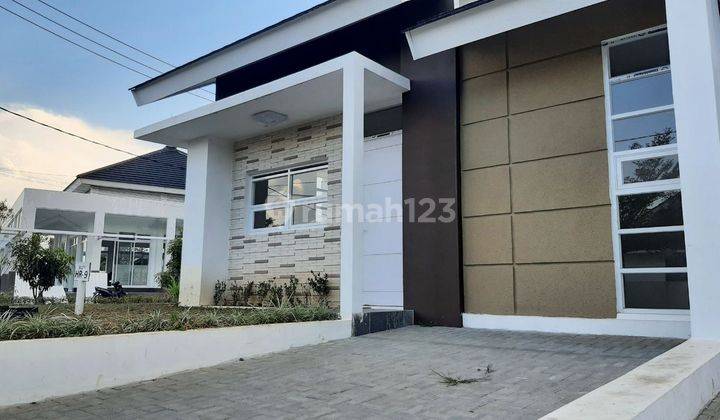 Rumah Nuansa Villa di Arcamanik Atas Sindanglaya Dekat Secaba , Bandung Timur  1