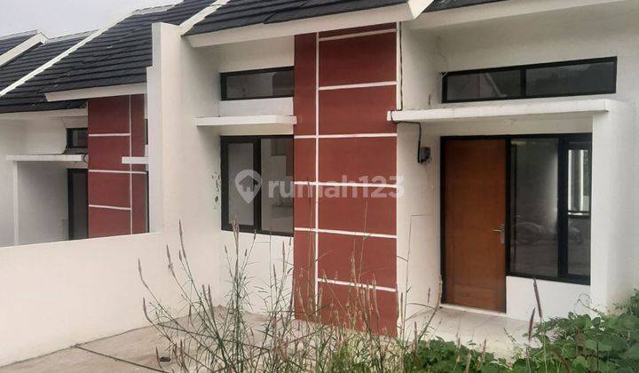 Rumah Nuansa Villa di Antapani Atas Jatihandap  2