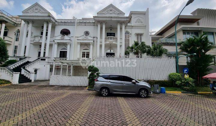 DI JUAL
1 UNIT VILLA LUX SIAP HUNI DI KOMPLEK PALACE RESIDENCE 2