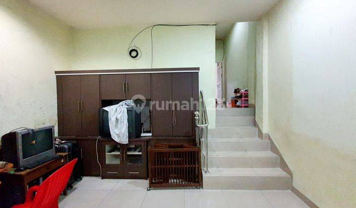 DI JUAL
1 UNIT RUKO SIAP HUNI DI JALAN ANSARI 2