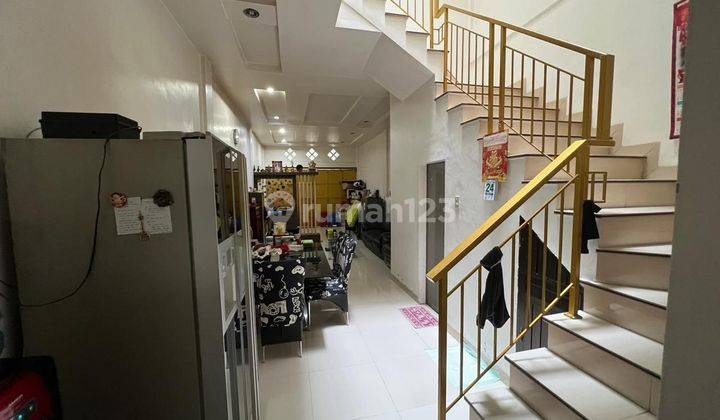 DI JUAL
1 UNIT RUKO SIAP HUNI DI KOMPLEK CITRA KARAKATAU PASAR 3 4