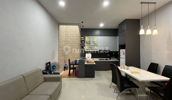 DI JUAL 1 UNIT VILLA SIAP HUNI DI KOMPLEK CITRALAND 2