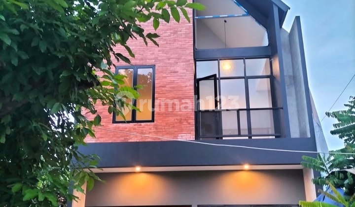 Rumah Scandinavian 2 lantai di Beji Depok dekat tol