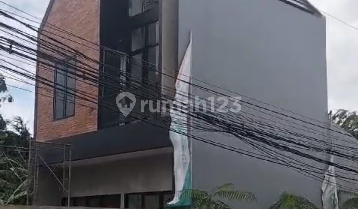 Rumah 2 lantai scandinavian di Beji Depok dekat tol kukusan 2