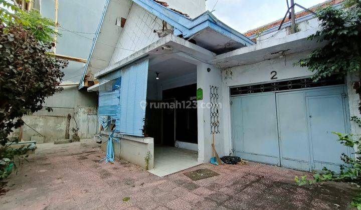 RUMAH LAMA 2 LANTAI MANGGA BESAR TAMAN SARI  1