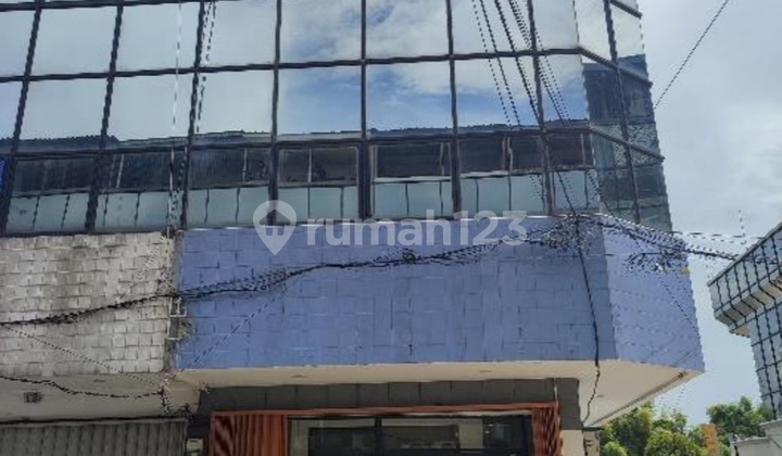 Ruko Bagus Siap Pakai 4 Lantai di Kebon Jeruk