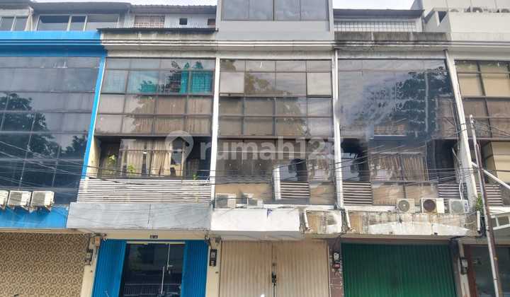 4 Story Ruko in Roxy Mas Ready to Use Good