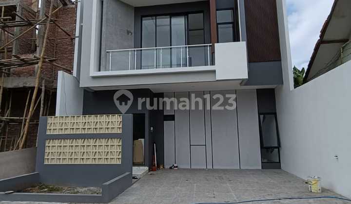 New 2-Story Cluster House Ready to Use Near Ramada Hotel in Paulan Colomadu Solo