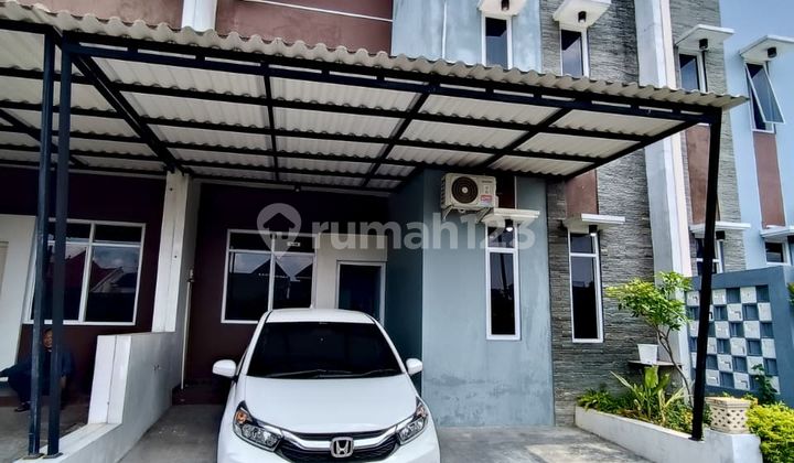 Rumah Bagus Full Furnished Di Cluster Di Colomadu Solo Rumah Bagus Full Furnished Di Cluster Di Colomadu Solo