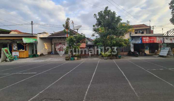Cheap Strategic Land on the Side of Sam Ratulangi Street, Manahan, Solo Cheap Strategic Land on the Side of Sam Ratulangi Street, Manahan, Solo