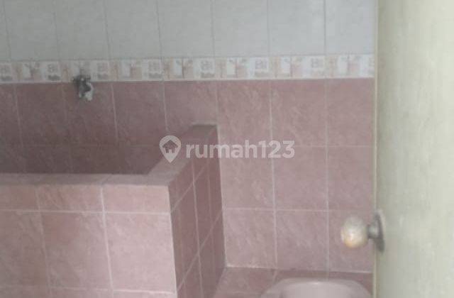 Disewakan Rumah 2 Lantai Siap Huni di Colomadu 6