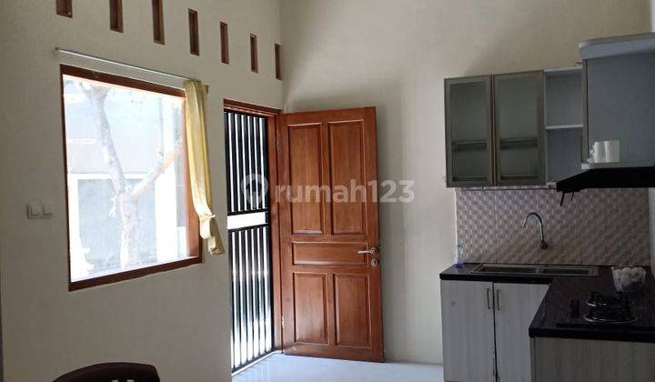Disewakan Rumah Siap Pakai di Kerten 3