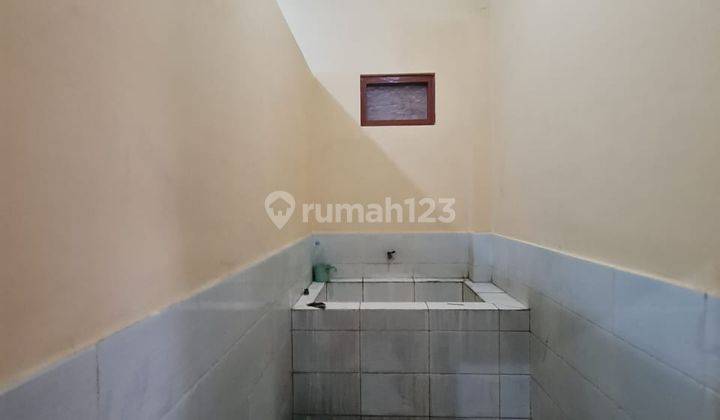 Dijual Ruang Usaha Strategis 7