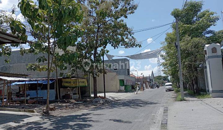Disewakan Gudang Strategis Siap Pakai di Jaten, Kra 7