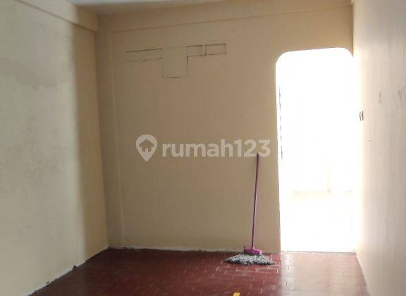 Disewakan Rumah Strategis dekat Solo Paragon Mall 11
