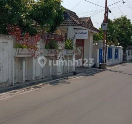 Dijual Rumah Bagus 2 Lantai Siap Huni di Kadipiro, Banjarsari 2